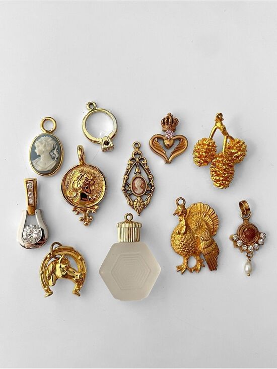 Vintage Jewelry - Charms & Pendants Lot
